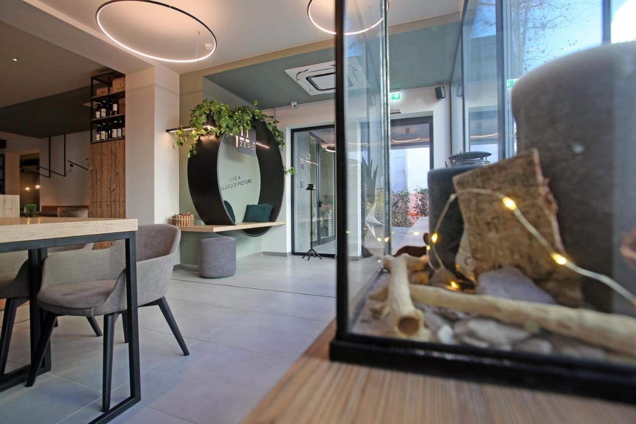 Meg Lifestyle Hotel & Apartaments Riccione Extérieur photo