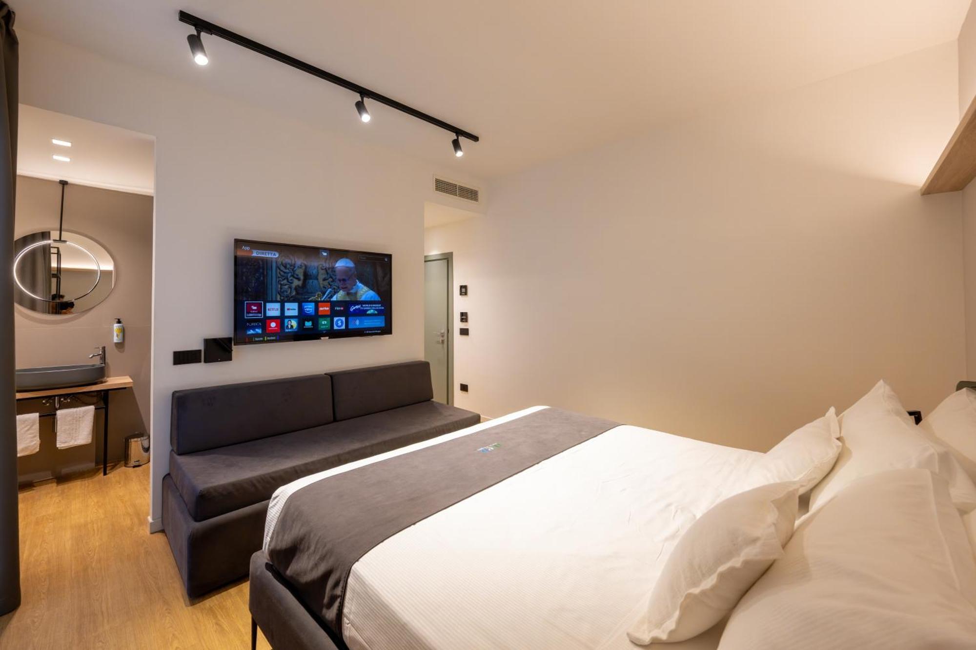 Meg Lifestyle Hotel & Apartaments Riccione Extérieur photo